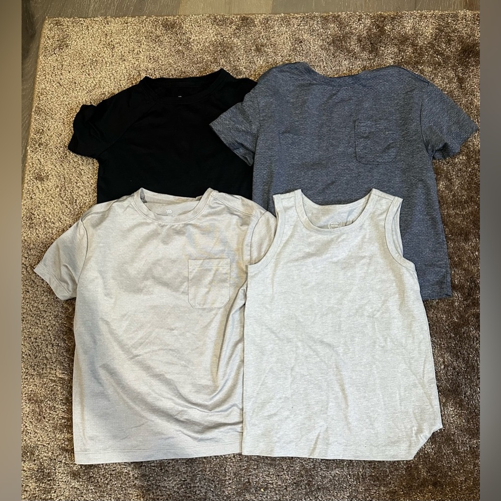 Boys tops size 4/5